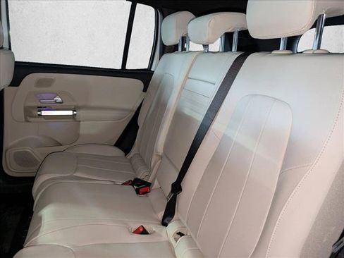 New 2026 Mercedes-Benz GLB 250 image 16