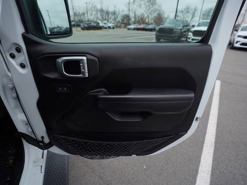 Used 2020 Jeep Wrangler Unlimited Sport S image 21