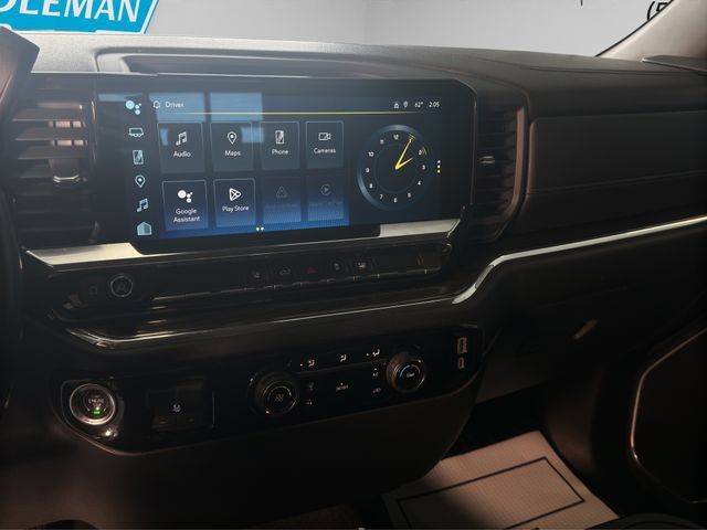 Used 2024 Chevrolet Silverado 2500 LT AWD/4WD image 16