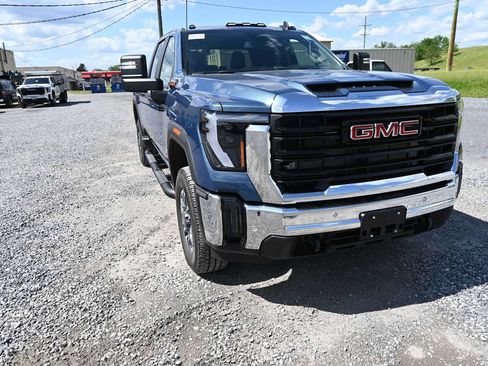 New 2026 GMC Sierra 3500 Pro AWD/4WD image 33