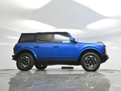 Used 2022 Ford Bronco Outer Banks image 63