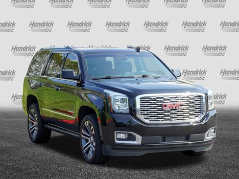 Used 2020 GMC Yukon Denali w/ Denali Ultimate Package AWD/4WD image 2