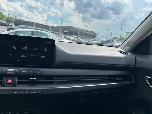 Used 2025 Kia K4 FWD image 30