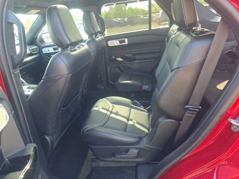 Used 2023 Ford Explorer ST w/ Equipment Group 401A AWD/4WD image 13