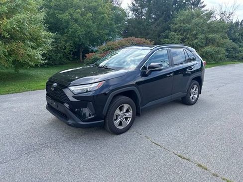Used 2024 Toyota RAV4 XLE w/ Convenience Package AWD/4WD image 7
