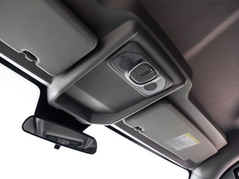 Used 2021 RAM ProMaster 2500 w/ Convenience Group image 25