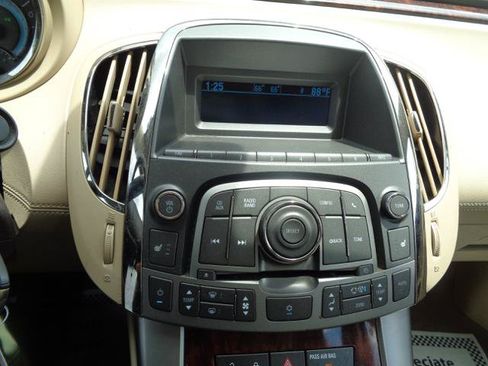 Used 2012 Buick LaCrosse Premium FWD image 39
