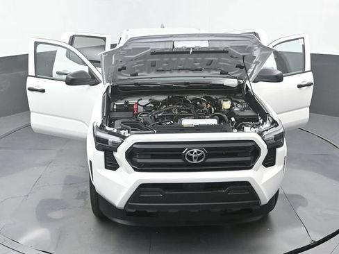 Used 2026 Toyota Tacoma SR RWD image 32