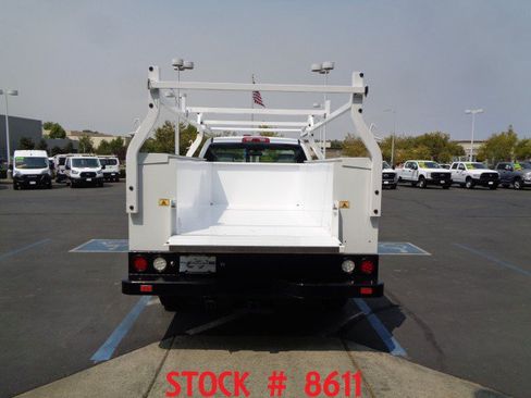 Used 2018 Chevrolet Silverado 3500 W/T RWD image 6