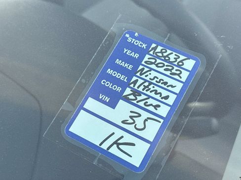 Used 2022 Nissan Altima 2.5 SV FWD image 25
