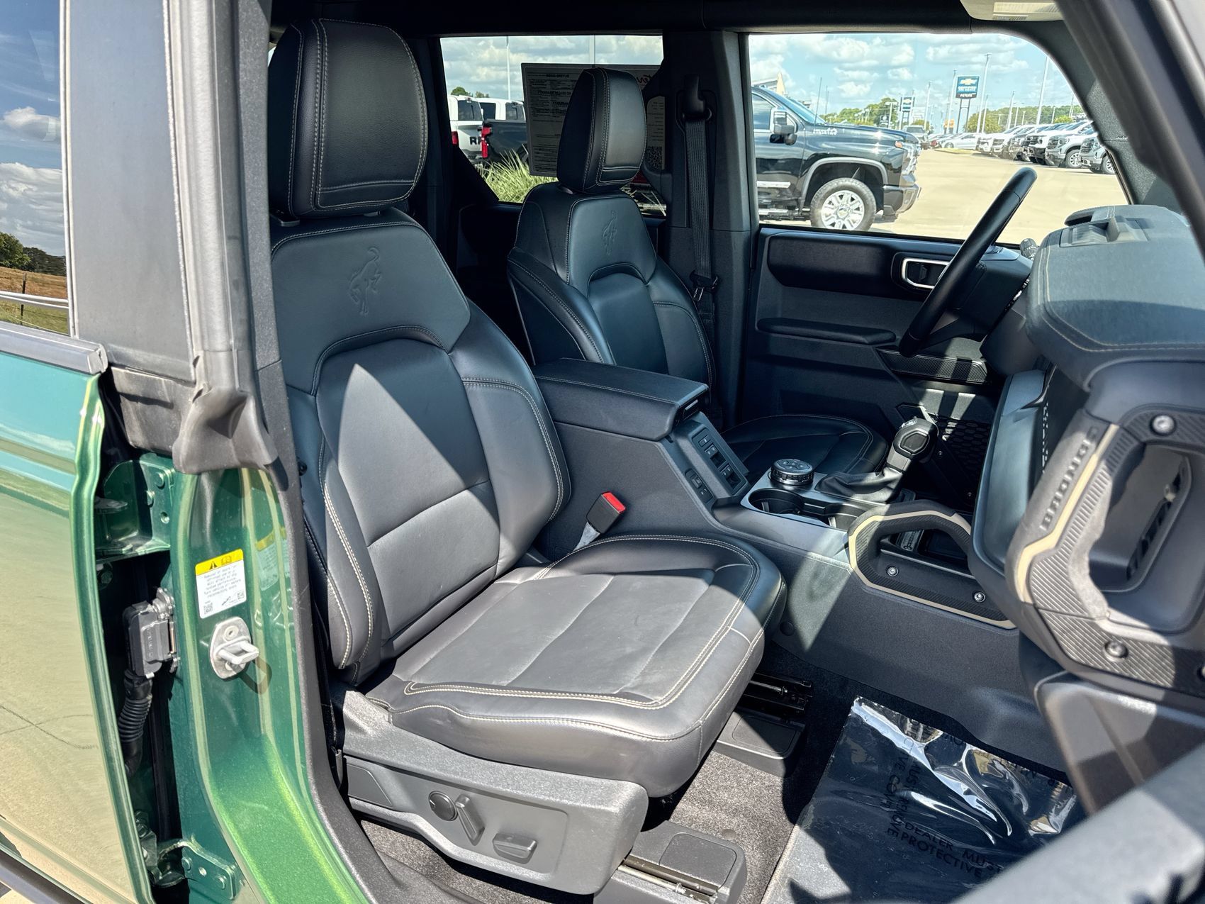 Used 2025 Ford Bronco Badlands AWD/4WD image 25