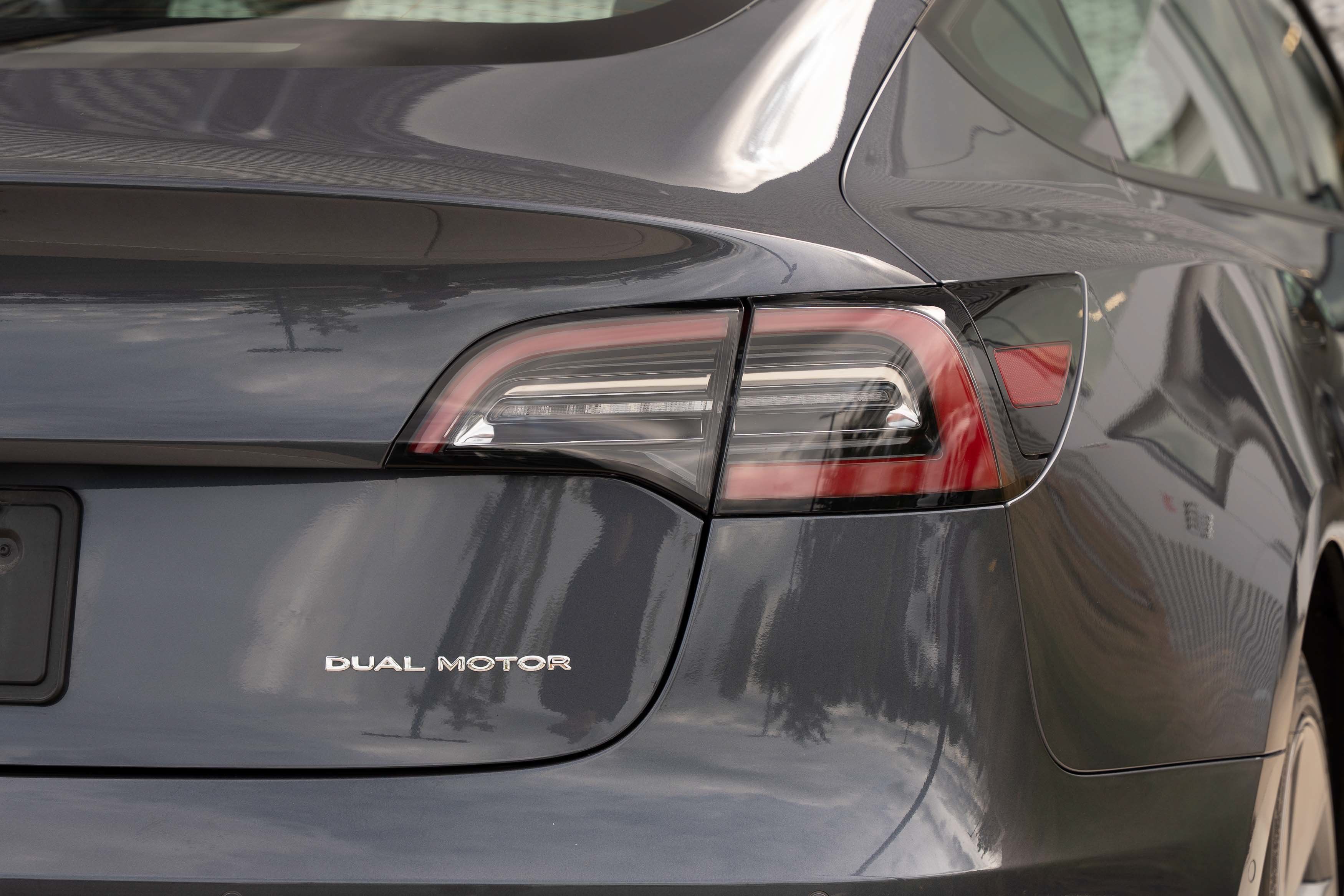 Used 2022 Tesla Model 3 Long Range AWD/4WD image 28