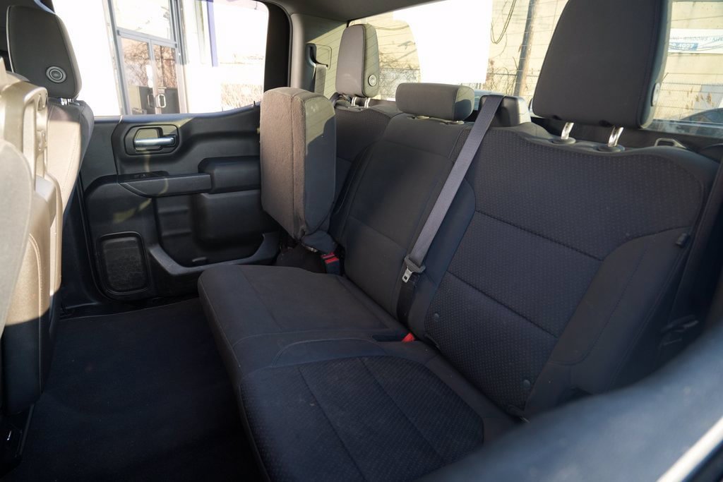 Used 2020 Chevrolet Silverado 1500 Custom Trail Boss w/ Custom Convenience Package AWD/4WD image 17