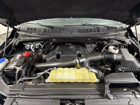 Used 2020 Ford F150 Lariat image 29