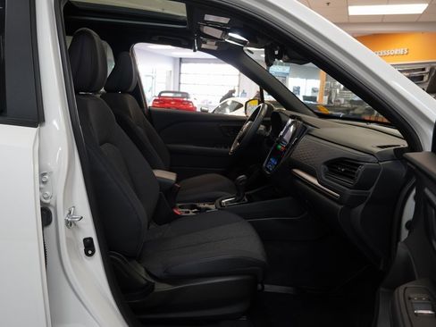Used 2025 Subaru Forester Premium w/ Convenience Package #1 image 28
