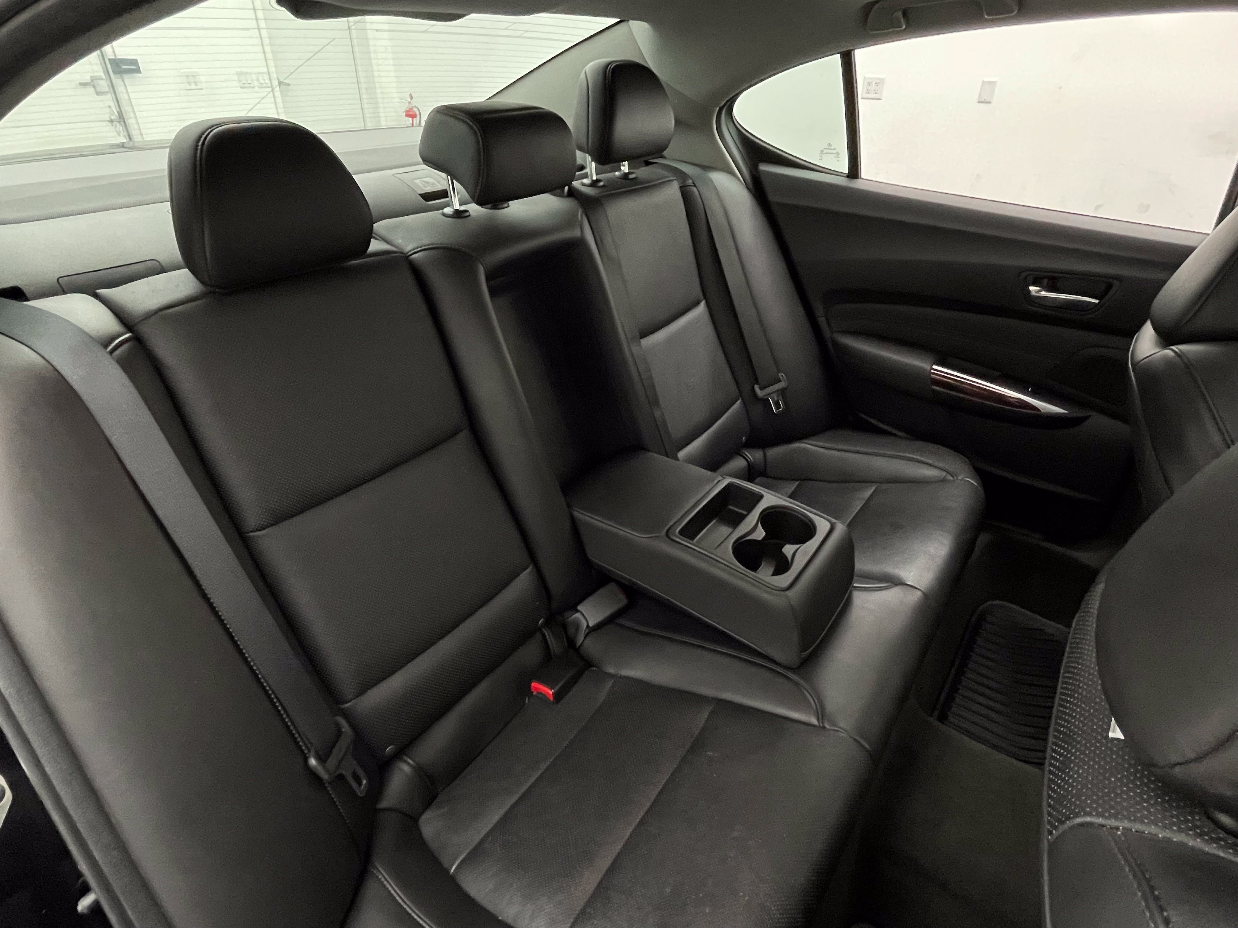 Used 2016 Acura TLX w/ Technology Package FWD image 38