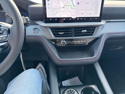 New 2026 Ford Explorer ST-Line w/ ST-Line Street Pack AWD/4WD image 17