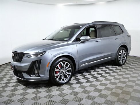 Used 2022 Cadillac XT6 Sport image 5