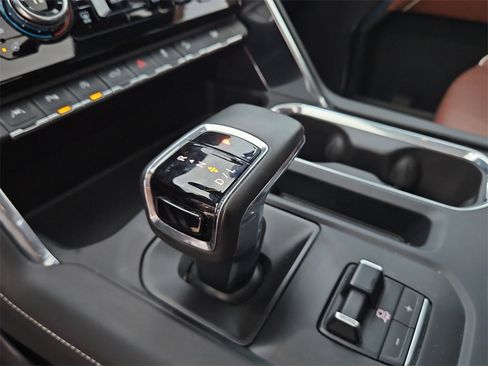 Used 2023 GMC Sierra 1500 Denali Ultimate image 38