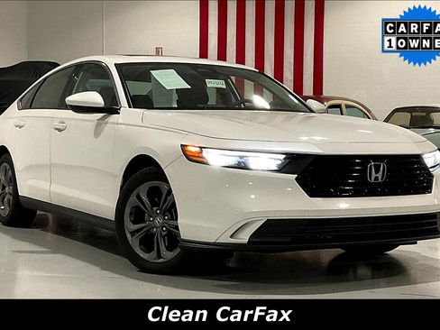 Used 2024 Honda Accord EX image 2