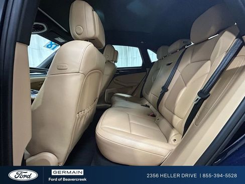 Used 2018 Porsche Macan image 27