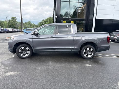 Used 2019 Honda Ridgeline RTL-T image 2