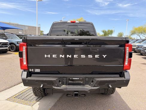 New 2026 Ford F250 Lariat w/ Black Appearance Package AWD/4WD image 5