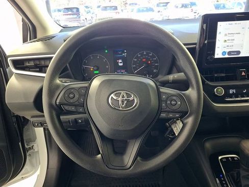 Used 2024 Toyota Corolla LE image 19