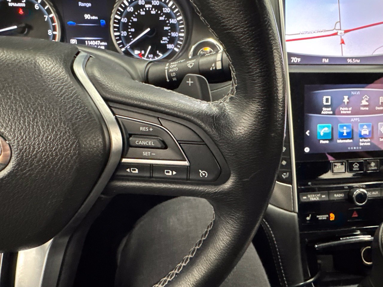 Used 2018 INFINITI Q50 Sport w/ Sensory Package (Sport) AWD/4WD image 20