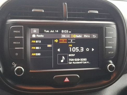 Used 2023 Kia Soul LX w/ Option Group 015 FWD image 16