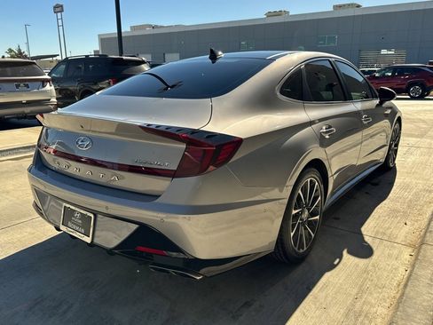 Used 2023 Hyundai Sonata Limited image 4