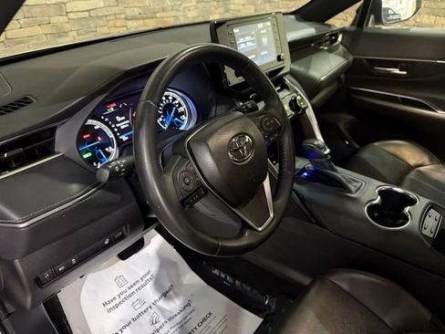 Used 2021 Toyota Venza XLE w/ Softex Package AWD/4WD image 28