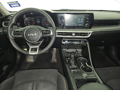 Used 2022 Kia K5 LXS FWD image 13