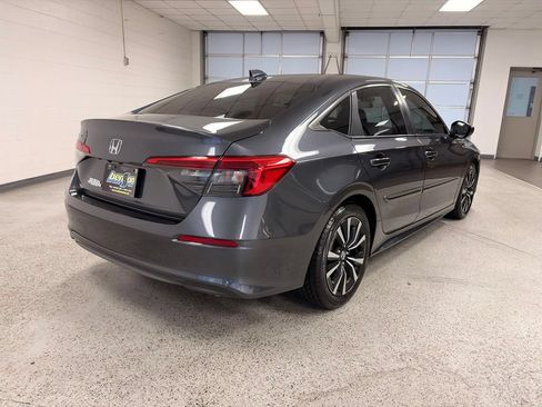 Used 2024 Honda Civic EX image 4