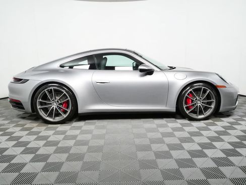 Certified 2024 Porsche 911 Carrera 4S AWD/4WD image 31