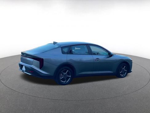 Used 2025 Kia K4 LXS image 14