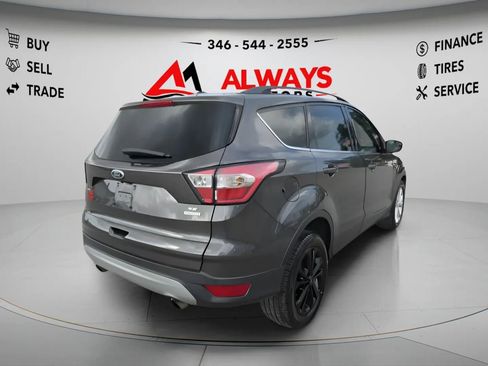 Used 2018 Ford Escape SE FWD image 31
