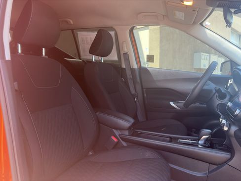 Used 2023 Nissan Kicks SV FWD image 28