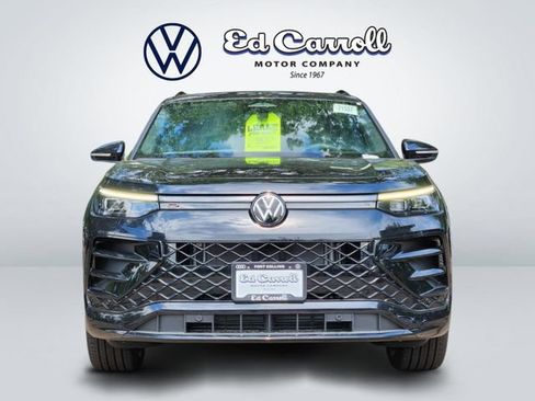 New 2026 Volkswagen Tiguan SE R-Line AWD/4WD image 2