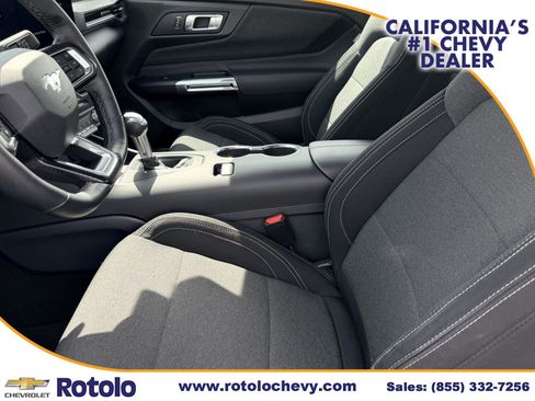 Used 2025 Ford Mustang Coupe RWD image 12