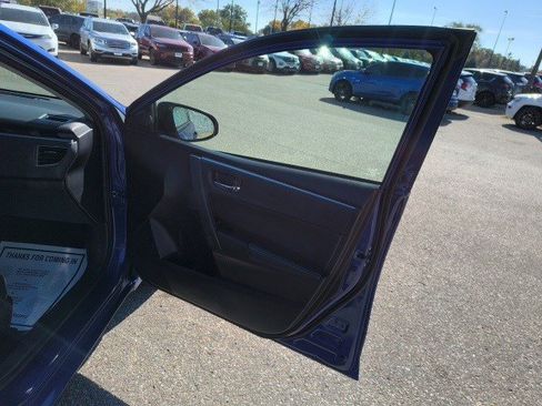 Used 2015 Toyota Corolla S image 17