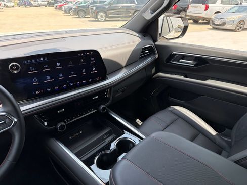 Used 2025 Chevrolet Tahoe RST w/ Comfort Package RWD image 34