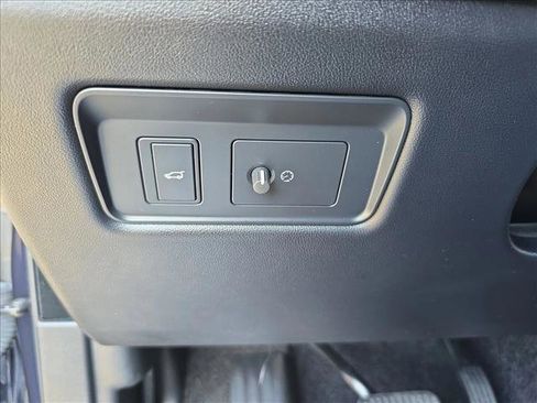 Used 2019 Land Rover Range Rover Supercharged image 25