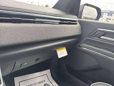 New 2026 GMC Sierra EV Elevation image 22