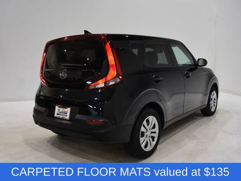 Used 2020 Kia Soul LX image 4