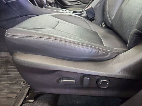 Used 2019 Subaru Forester Touring AWD/4WD image 27
