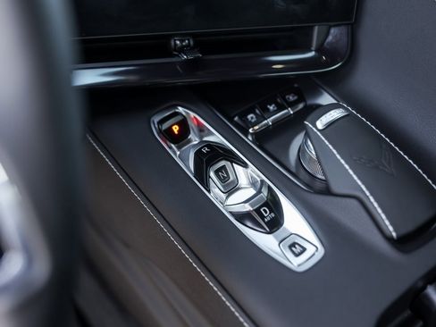 Used 2025 Chevrolet Corvette Z06 w/ Stealth Interior Trim Package image 18