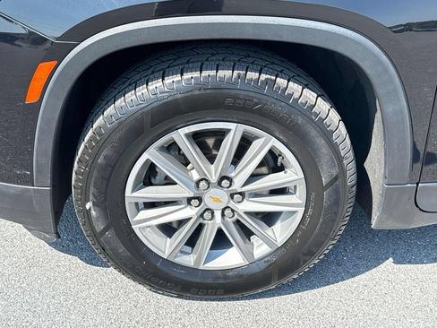 Used 2023 Chevrolet Traverse LT AWD/4WD image 31