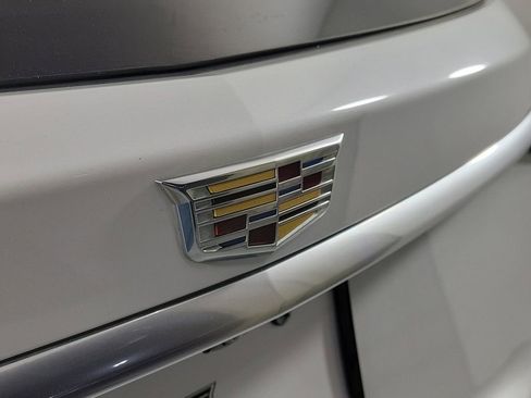 Certified 2023 Cadillac XT6 Premium Luxury w/ Platinum Package AWD/4WD image 8