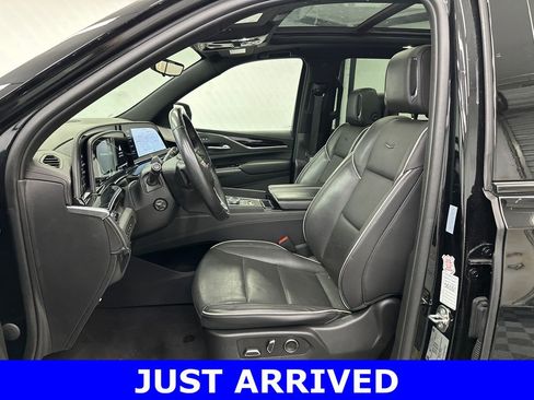 Used 2023 Cadillac Escalade Sport image 9